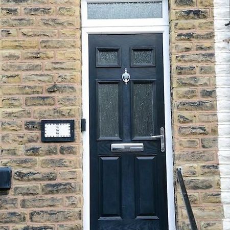 Delightful 2 Bed Town Centre House, Sleeps 4 Apartment Barnsley Luaran gambar